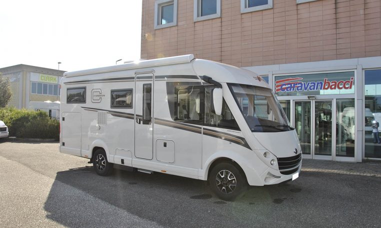 carthago-compact143-caravanbacci