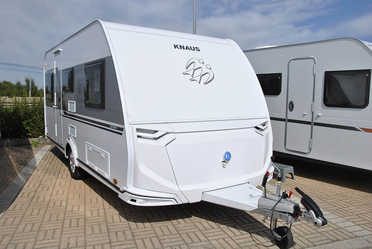 knaus-sport460eu-caravanbacci