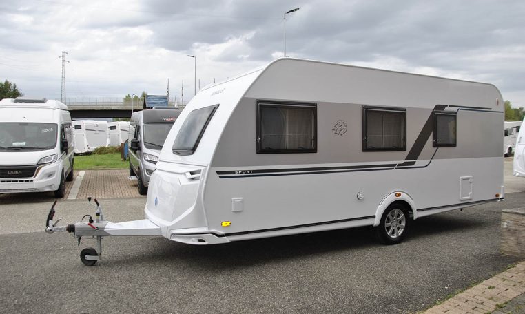 knaus-sport500qdk-caravanbacci