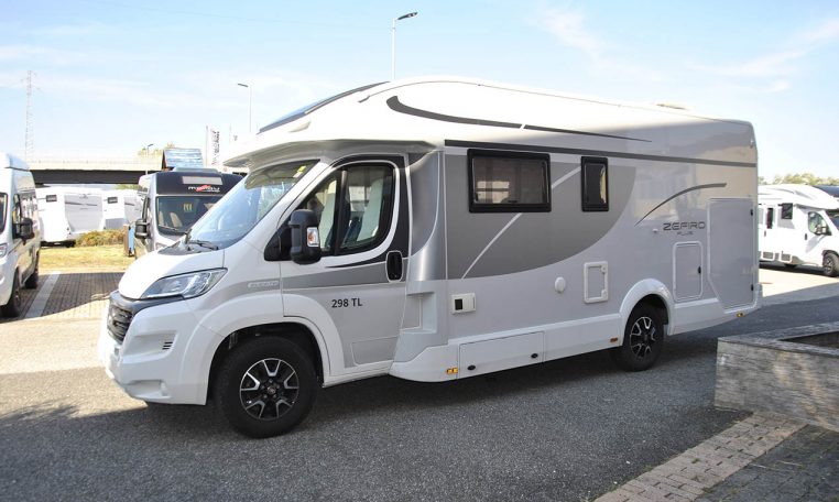 rollerteam-zefiro298tl-caravanbacci