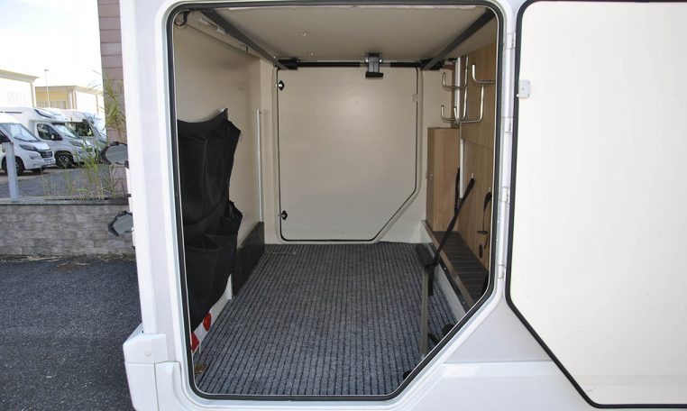 rollerteam-zefiro298tl-caravanbacci