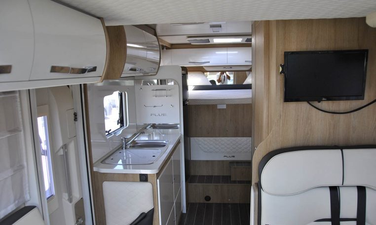 rollerteam-zefiro298tl-caravanbacci