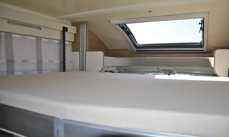 rollerteam-zefiro298tl-caravanbacci