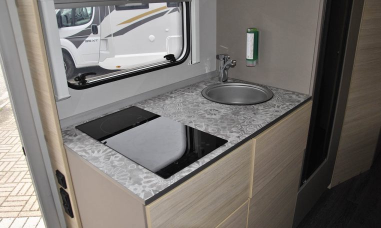 weinsberg-caracito500qdk-caravanbacci