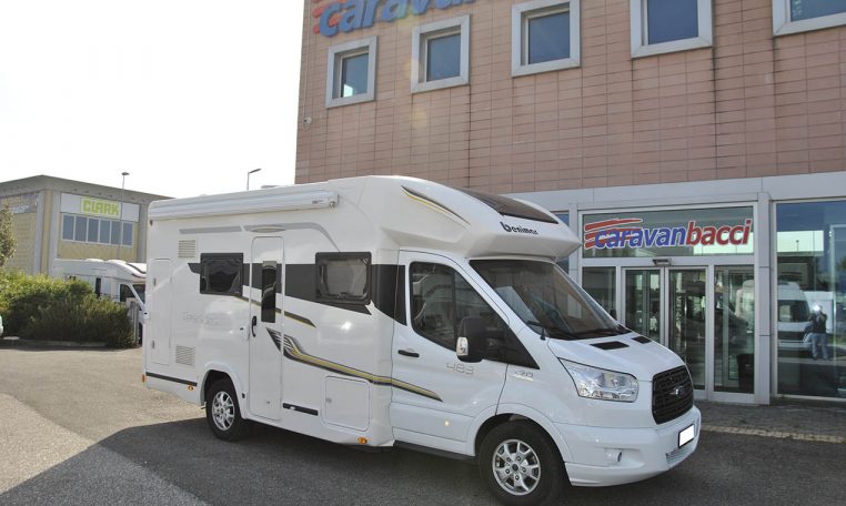 benimar-tessoro483-caravanbacci