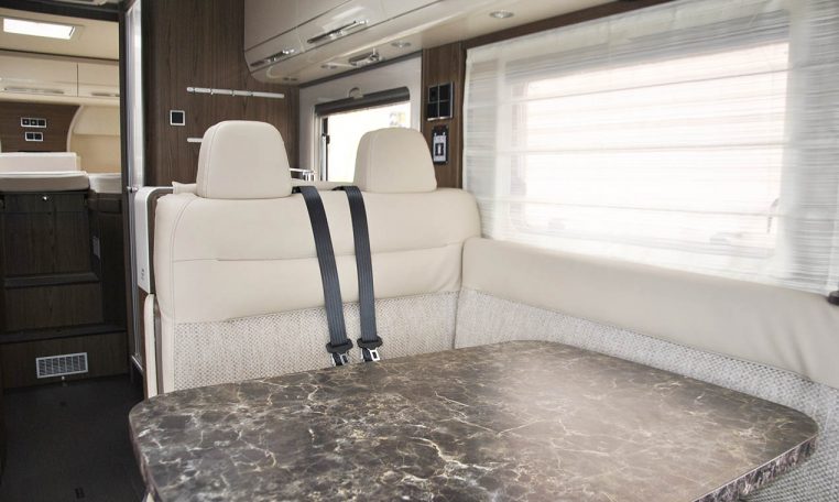 hymer-b704sl-caravanbacci