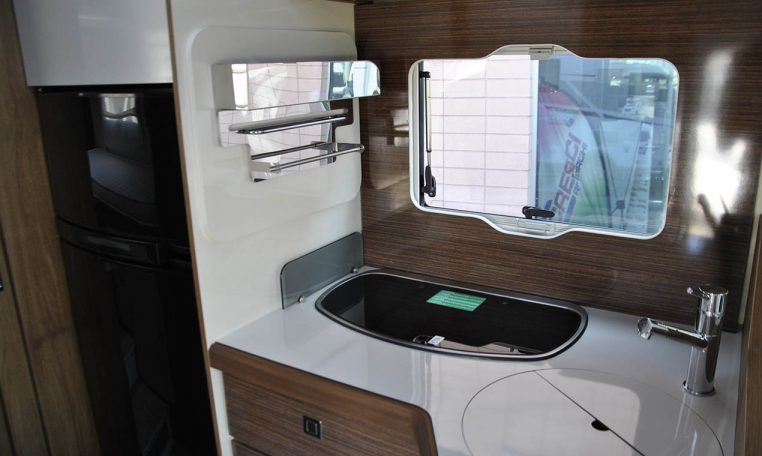 mobilvetta-krosserp64-caravanbacci