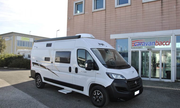 mclouis-menfys3-caravanbacci