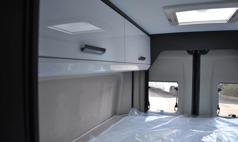 mclouis-menfys4maxi-caravanbacci
