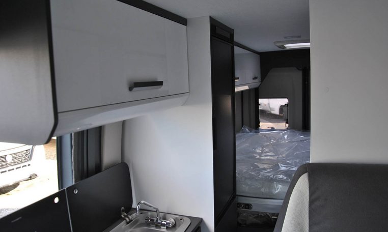 mclouis-menfys4maxi-caravanbacci