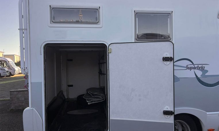 rimor-superbrig687-caravanbacci