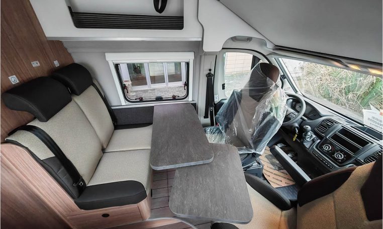weinsberg-carabus600dq-caravanbacci