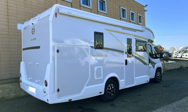 ci-magis95xt-caravanbacci