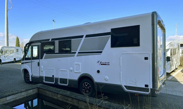 mobilvetta-k-yacht86-caravanbacci