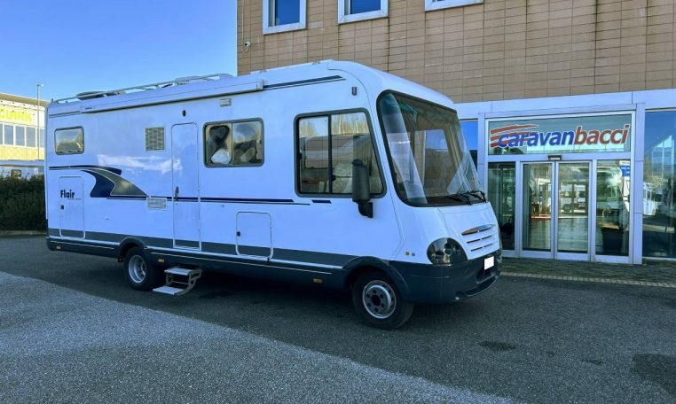 niesmann-flair7100-caravanbacci