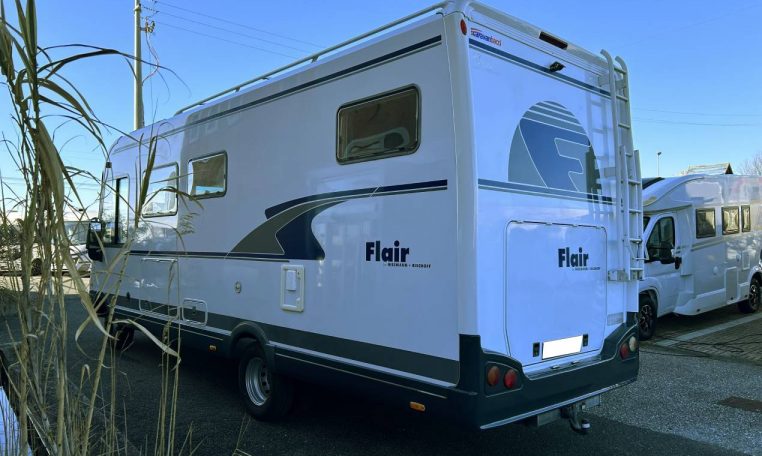 niesmann-flair7100-caravanbacci