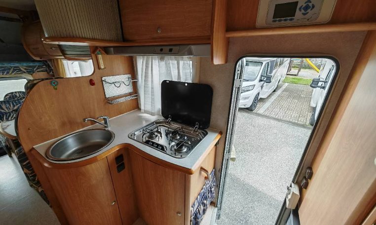 rimor-superbrig678-caravanbacci