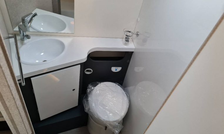 mclouis-mc4381-caravanbacci