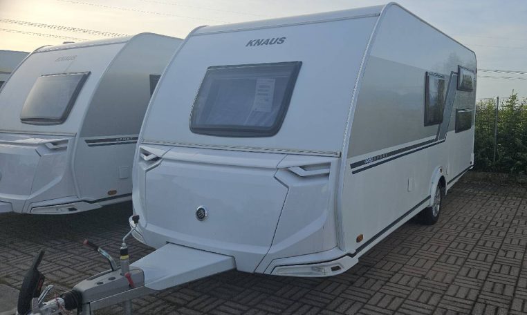 knaus-sport500kd-caravanbacci
