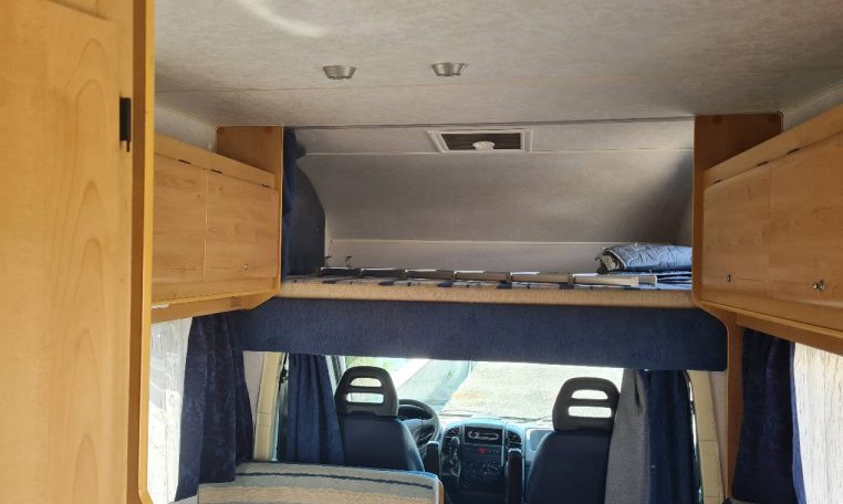 blucamp-fly15-caravanbacci