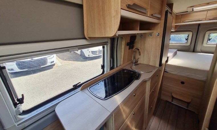 knaus-boxstarstreet600-caravanbacci
