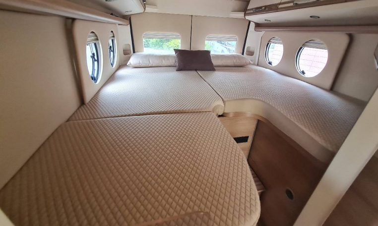 malibu-charmingcoupe640lek-caravanbacci