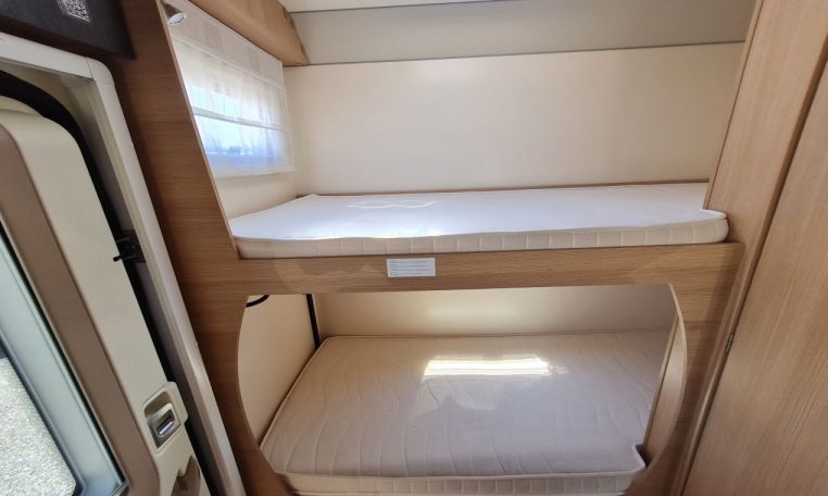 mclouis-glamys222-caravanbacci