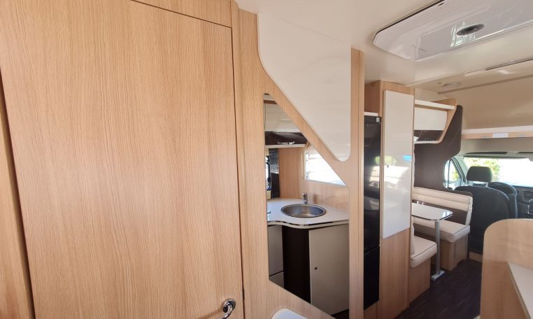 mclouis-glamys222-caravanbacci