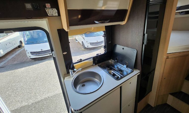 mclouis-mc4265-caravanbacci