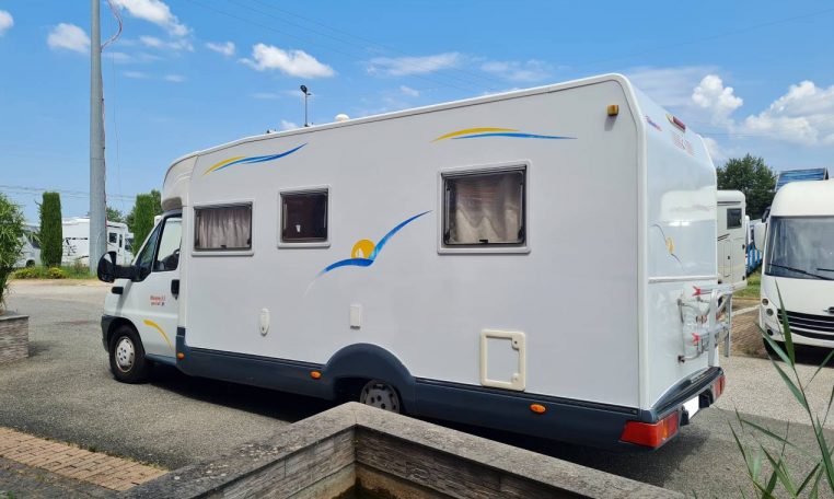 ci-riviera55p-caravanbacci