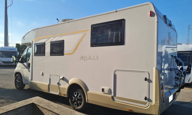 ci-magis65xt-caravanbacci