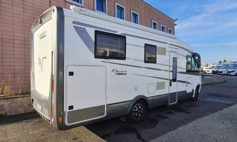 mobilvetta-kyacht89-caravanbacci