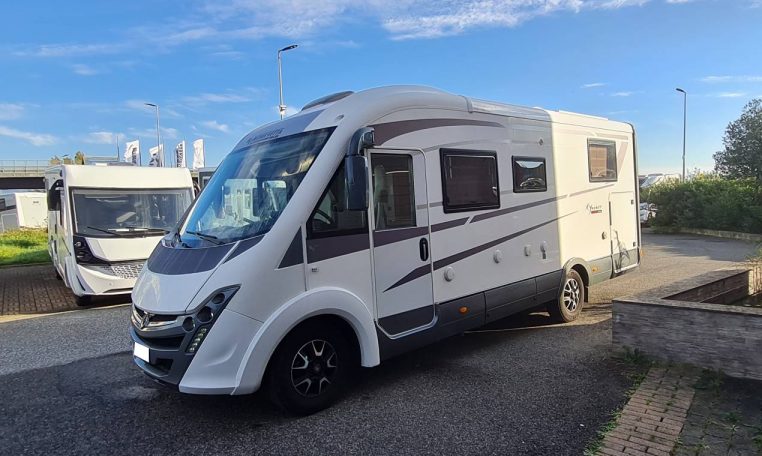 mobilvetta-kyacht89-caravanbacci