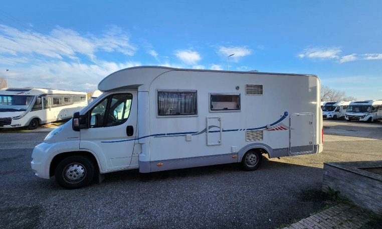 adria-coral680spl-caravanbacci