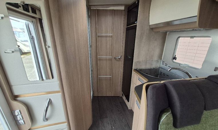 laika-ecovip3010l-caravanbacci