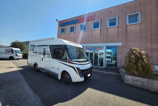 mobilvetta-kyacht64-caravanbacci