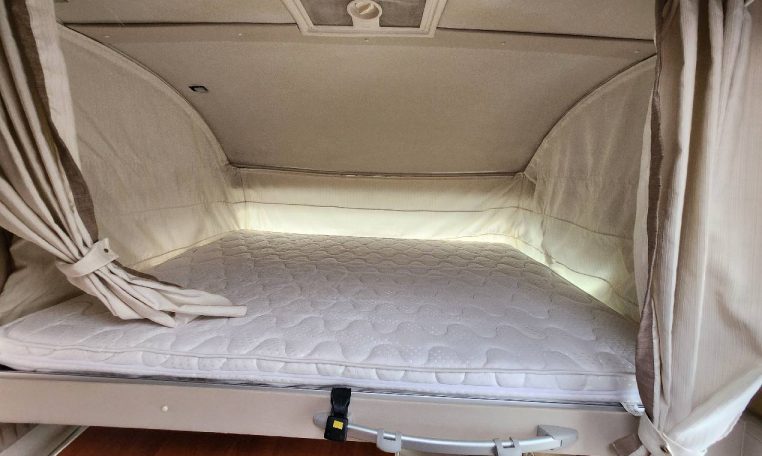 mobilvetta-kyacht80-caravanbacci