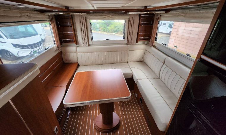 mobilvetta-kyacht80-caravanbacci