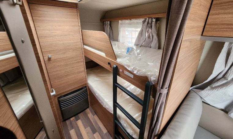weinberg-caraone550qdk-caravanbacci