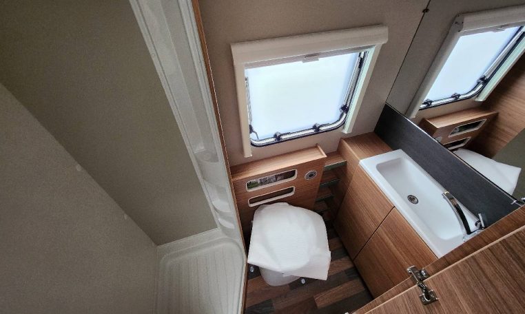 weinberg-caraone550qdk-caravanbacci