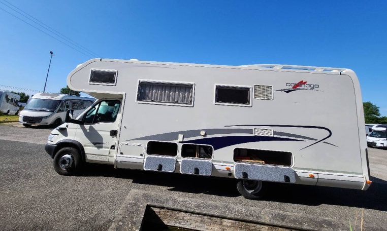 carthago-mondial57dbh-caravanbacci