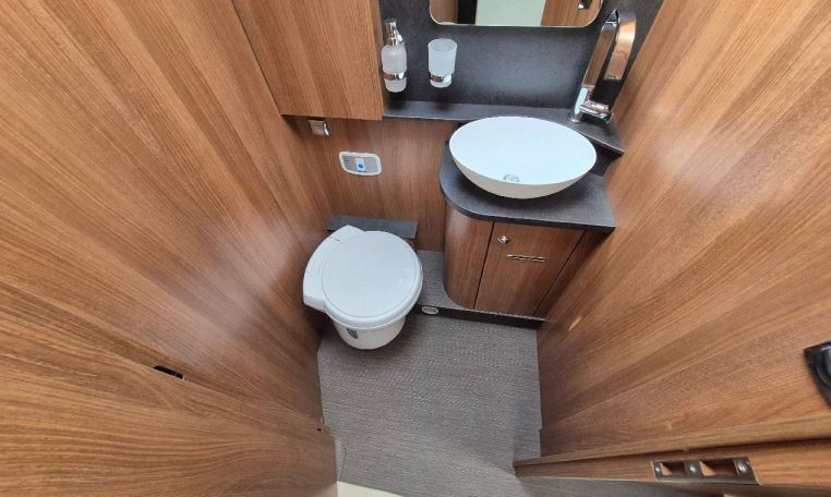 carthago-toureri145rble-caravanbacci