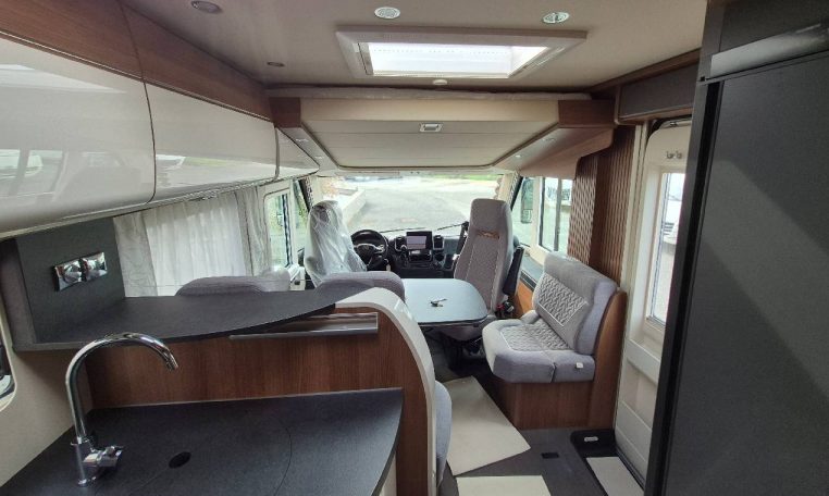 carthago-toureri145rble-caravanbacci