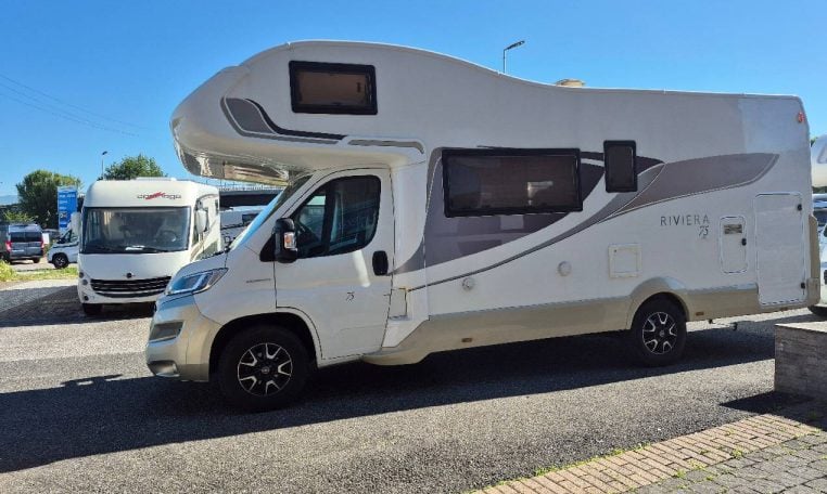 ci-riviera75-caravanbacci