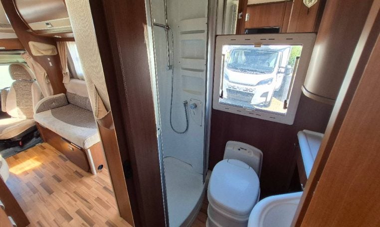 laika-ecovip9-caravanbacci