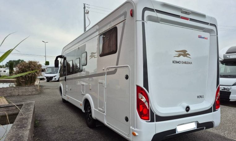 laika-kosmo909le-caravanbacci
