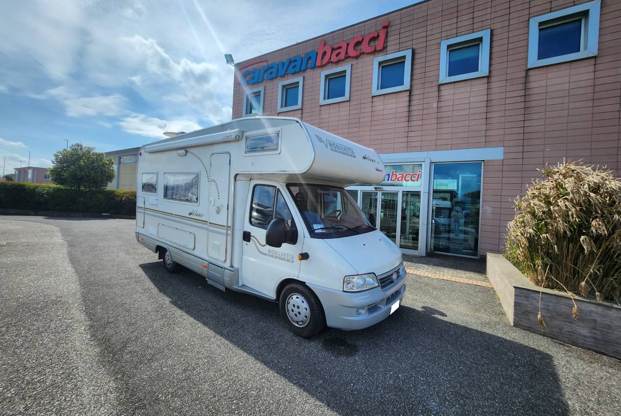 mobilvetta-topdriver61-caravanbacci