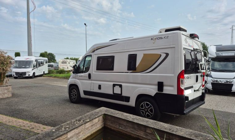 ci-kyrosk2-caravanbacci