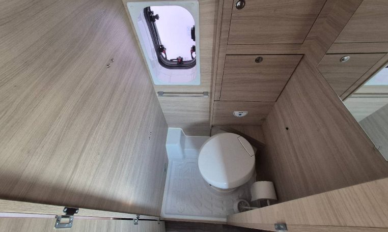 ci-kyrosk2-caravanbacci