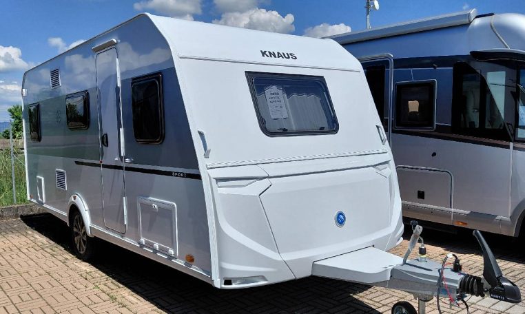 knaus-sport500kd-caravanbacci